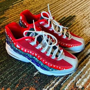 Nike Air Max “Christmas Sweater”